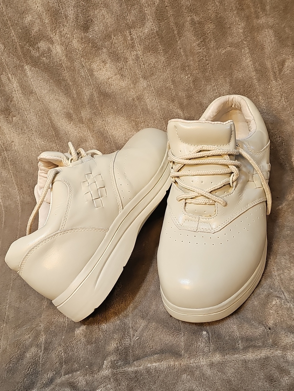 Womens APIS Answer2 Size 7.5 xW Therapeutic Shoes Extra Deep 445-4 XW